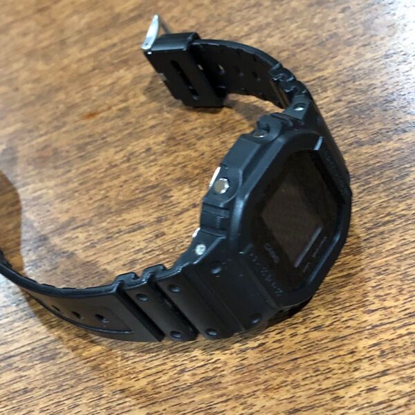 G-SHOCK DW-5600BB