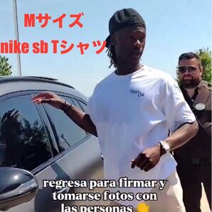 nike sb tシャツ 薔薇 バラ レアルマドリード カマヴィンガ着用 堀米雄斗 DJ1223-100