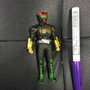  Kamen Rider o-z sofvi кукла, цвет . здесь и там вытертая краска, залысина ..