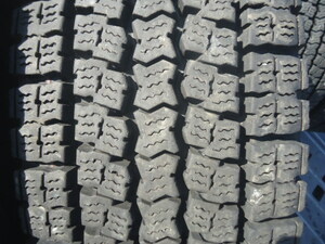 パ5887②　■295/70Ｒ22.5　2本価格■　送料無料　Ｍ919　地山 深溝 大型 SNOW