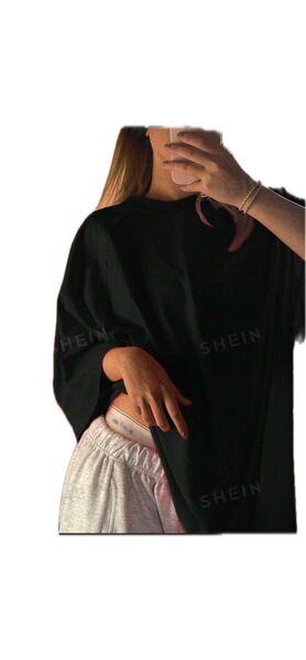SHEIN*DAZY*ラウンドネックTシャツ