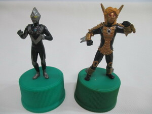  three tsu arrow rhinoceros da- bottle cap Ultraman other 2 kind 