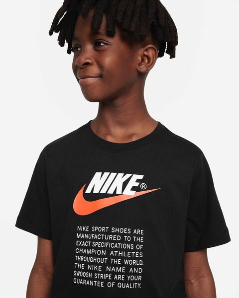 新品正規品 NIKE キッズ Tシャツ 130サイズ ブラック 黒