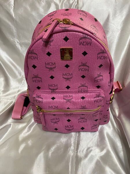 MCM バックパックスモール ピンク