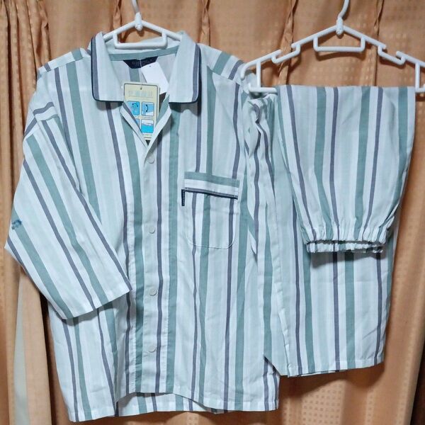 メンズ 七分袖 8分丈 パンツ パジャマ 前開 新品 L サイズ マジックテープで脱ぎ着しやすいです アジャスター 付