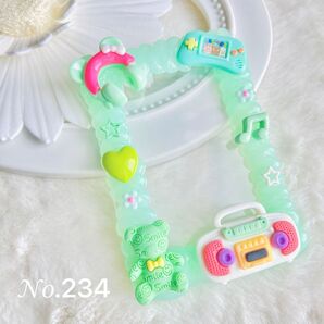 NO.234 B8 ベア×ヘッドホン×ラジカセ ホイップデコ デコケース