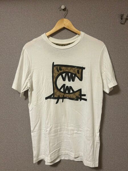 【大人気】COACH Guang Yu コラボTシャツ ホワイト