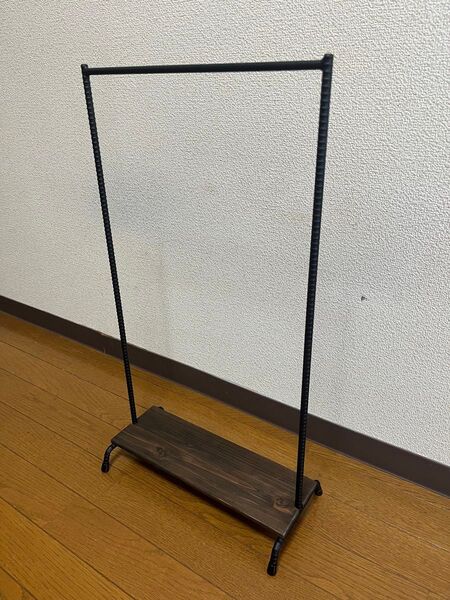 アイアン製 ミニハンガーラック 高さ約65cm 棚板付き ミニマム