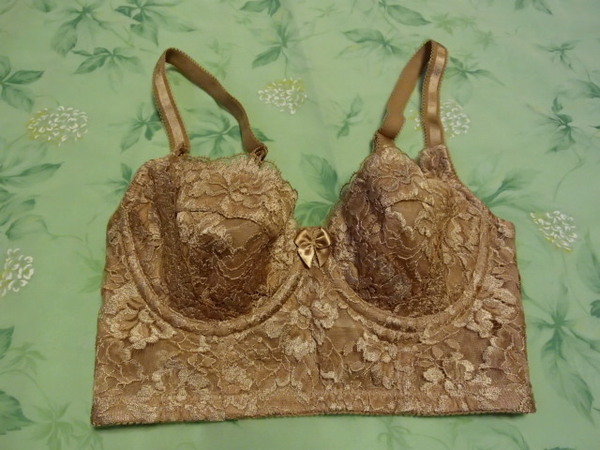 ブラジャーB65 モカ 新品 マドンナ シャンロワール