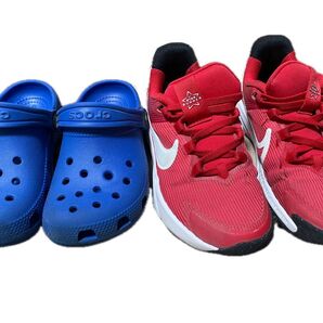17cm NIKE スニーカー 赤 クロックス サンダル 青