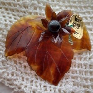 ビンテージ 本鼈甲 花と葉っぱ ブローチ