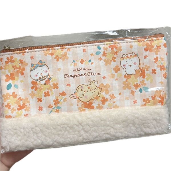 ちいかわ ポーチ ペンケース キンモクセイ ボア