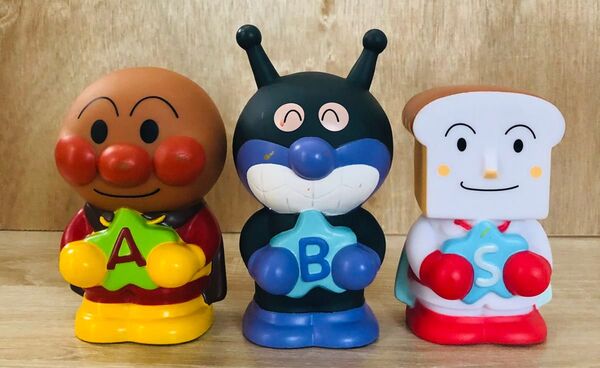 信用金庫 アンパンマンキャラクター 貯金箱 アンパンマン ばいきんまん しょくぱんまん 企業物 非売品 約11.5〜14.5cm