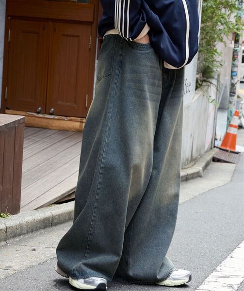【Lサイズ】ヴィンテージライクオーバーダイワイドフレアデニムパンツ