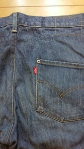 【リユース専門☆ルート３号】リーバイス 立体裁断 ENGINEERED JEANS RELAXED 00003-08 W30 コットン100% 日本製 ボタンフライジーンズ