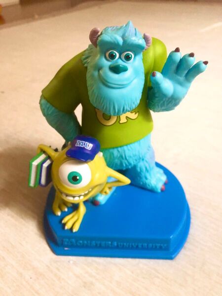 モンスターズインクフィギュア