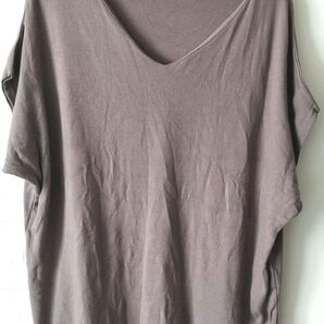 アンドイット カットソー Tシャツ