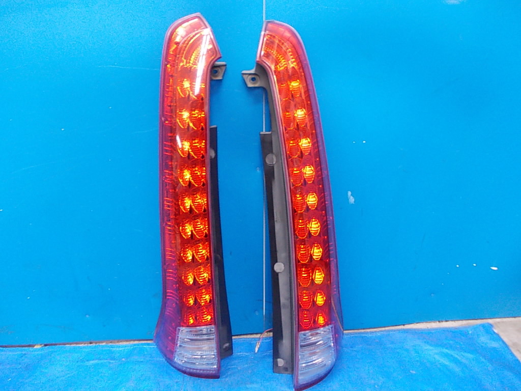 2025年最新】Yahoo!オークション -c25セレナ ledテールの中古品