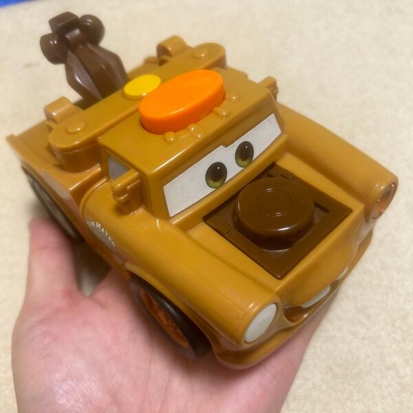 おしゃべり カーズ メーター 光る喋る走れる ディズニーストア カーズミニカー レア