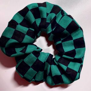 市松模様 シュシュ ハンドメイド