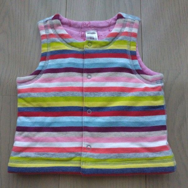 ベビーギャップ babyGAP ベスト ボーダー 6-12months 子ども服 70cm リバーシブル