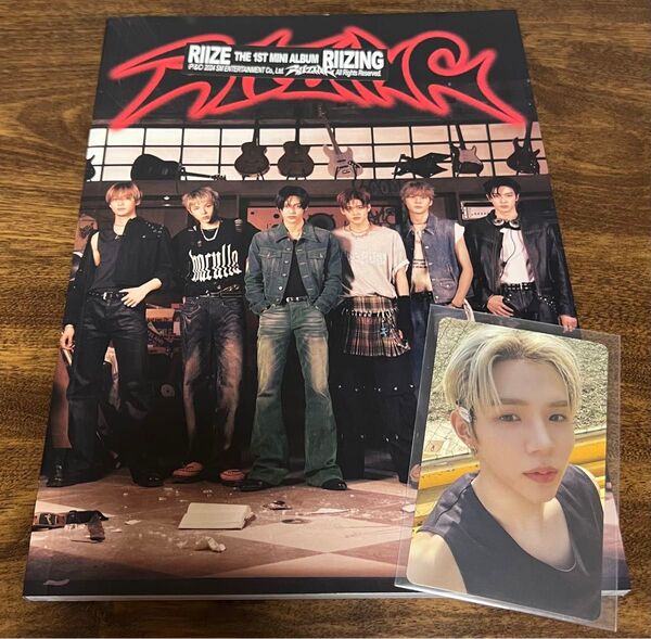 Photo Book Ver. (JAPAN EXCLUSIVE)ラキドロ