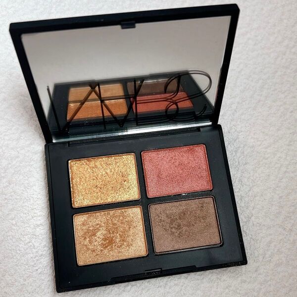 NARS ナーズ クワッドアイシャドー 3974 アイシャドウパレット