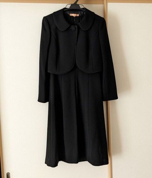 喪服 漆黒 ノーカラージャケット