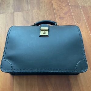 ヘルツ HERZ ダレスバッグ スタンダードタイプ ブラック サイズSM ビジネスバッグ