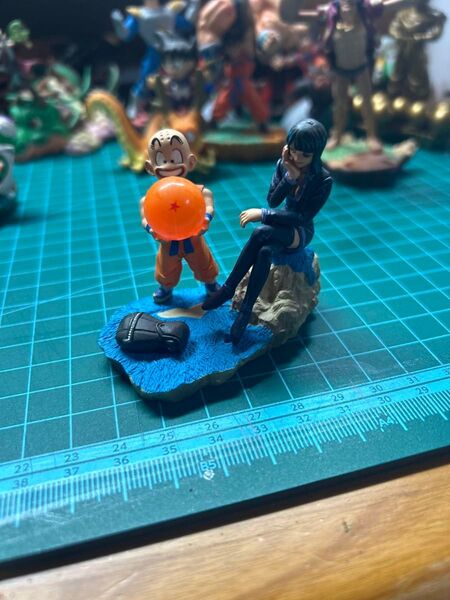 ドラカプ ドラゴンボールカプセル ワンピースコラボ ロビン クリリン