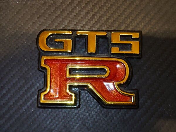 EAST BEAR スカイライン GTS-R ゴールドエンブレム 廃盤 希少 R32 R33 R34