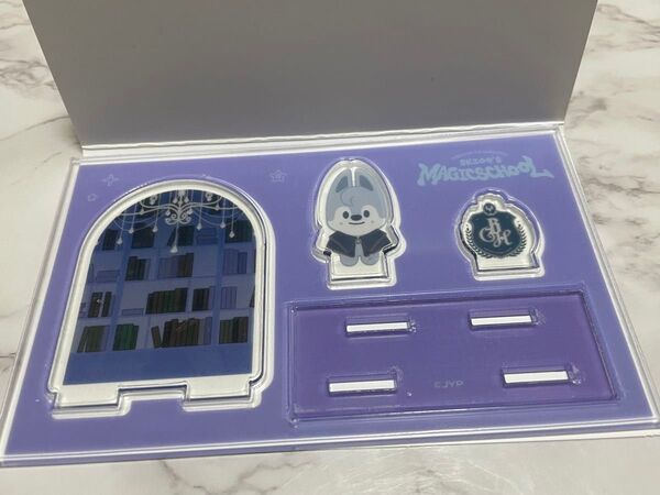バンチャン Magic School ランダム アクスタ