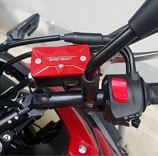 GSX250R V-STROM250 マスターシリンダーキャップ レッド
