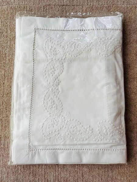 ハンドメイド刺繍 ランチョンマット ナプキン 8組セット レース 白 ホワイト