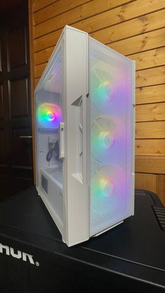 【送料無料】Core i7搭載 爆速SSD GTXグラボ付き ゲーミングPCのベースに!フォートナイト、ヴァロラント、APEX
