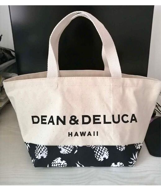 DEAN&DELUCA☆Hawaii パイナップルプリント 内ポケ付 トートバッグ Sサイズ アイボリーブラック