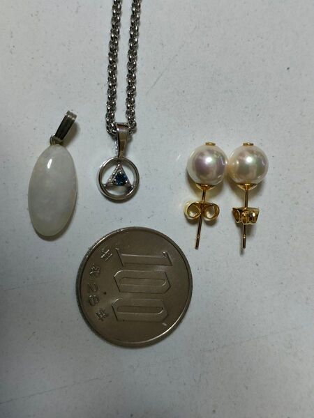 ペンダント ネックレス&ピアス