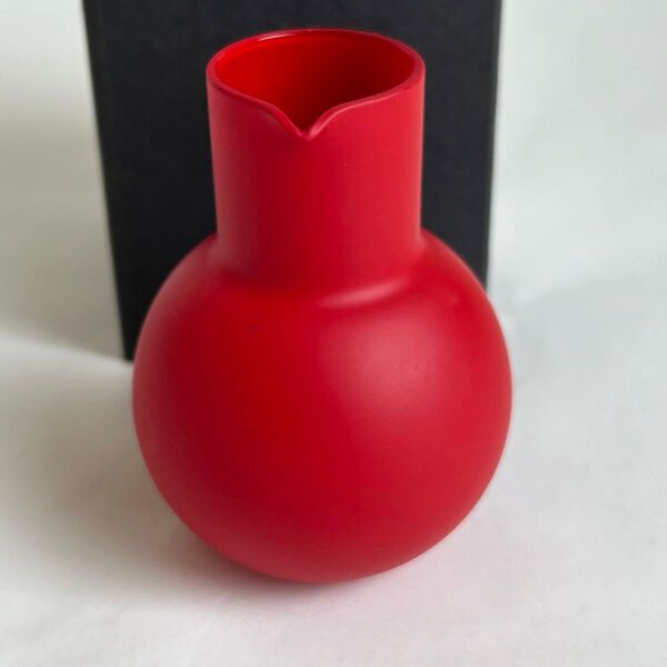 【美品】赤 一輪挿し フラワーベース 花瓶 花器 スガハラ ガラス インテリア 小ぶり