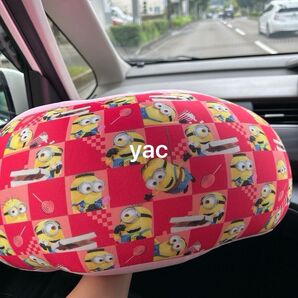 新品未使用 ミニオン ビーズクッション