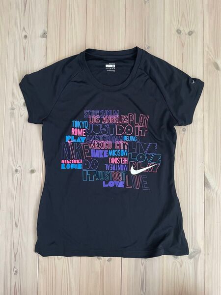 ナイキ NIKE レディース ランニングシャツ ウェア ランシャツ グラフィック
