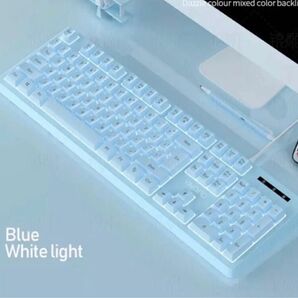 ゲーミングキーボード 水色 ライト