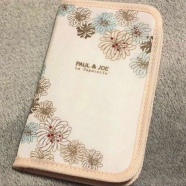 新品☆PAUL&JOE☆マルチケース☆カードケース☆母子手帳☆通帳☆ポール&ジョー