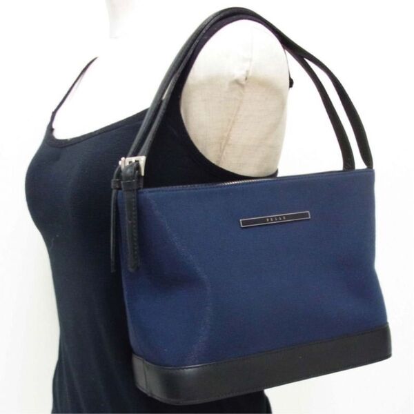 美品 PELLE BORSA ペレボルサ ショルダーバッグ