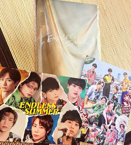 Kis-My-Ft2キスマイ L.O.V.E/HANDS UP/ENDLESS SUMMER シングルCD