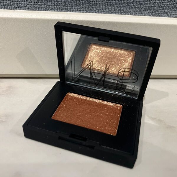 中古品 NARS アイシャドウ