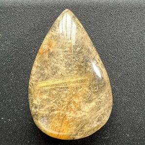 569 天然石・ゴールドルチルクォーツ・ルース(裸石)