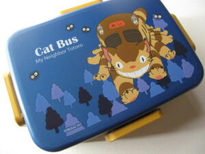 * new goods * cat bus *4 point lock lunch box *650ml* made in Japan * range OK* Tonari no Totoro * Studio Ghibli *