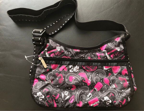★☆★新品 レスポートサック バービー コラボ ★ ショルダーバッグ Barbie ★ 限定品 レア 黒ピンクハート★☆★
