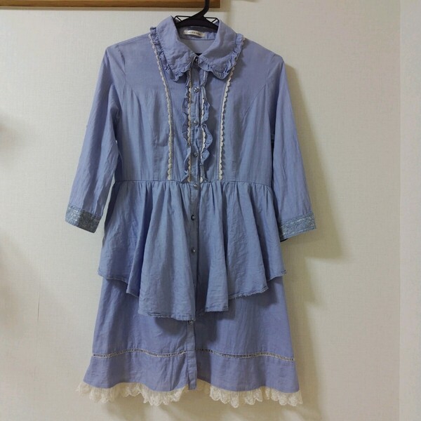 最終価格☆アクシーズファム☆ワンピース☆Mサイズ☆ブルー系☆axes femme☆可愛い☆ミニスカート丈七分袖ワンピース☆シャツワンピース