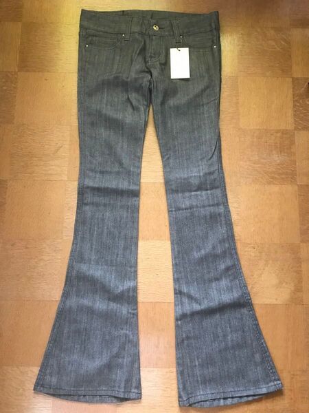 新品タグ付き マーキュリーデュオ デニム パンツ ジーンズ コットン ブーツカット サイズ23